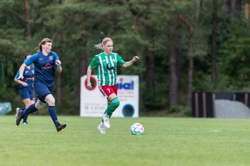 Bild 210 - F SV Boostedt - SV Fortuna St. Juergen : Ergebnis: 2:1